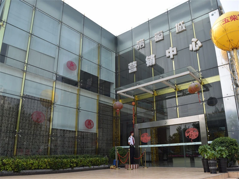 与正在建设中的玉柴商务中心大楼,大学生公寓及现有的动力大厦,将构成图片